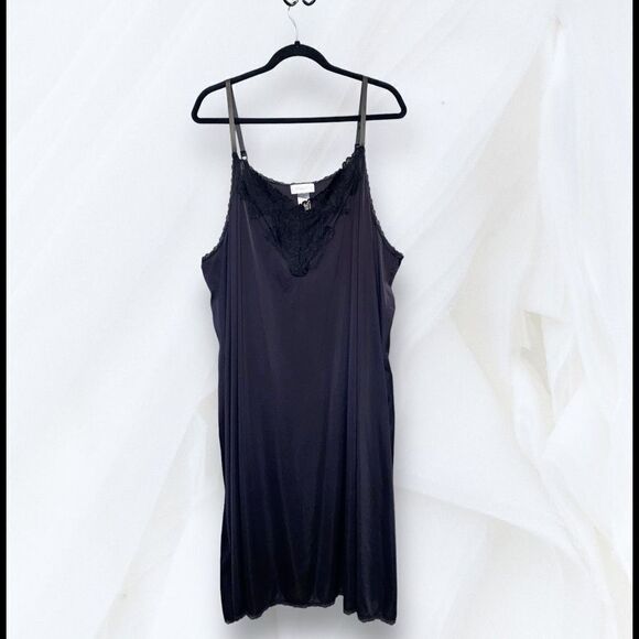 Vintage Comfort Choice Black Nylon Midi Slip - Picture 1 of 6